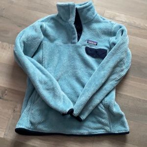 Women’s Patagonia sweater
